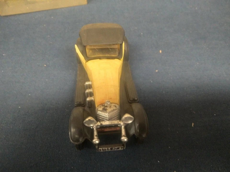 NOREV - MERCEDES SSK 1928 - 1/43 - #150 EN ESTUCHE - AMARILLO CLARO/NEGRO - EXCELENTE Foto 3 de 3