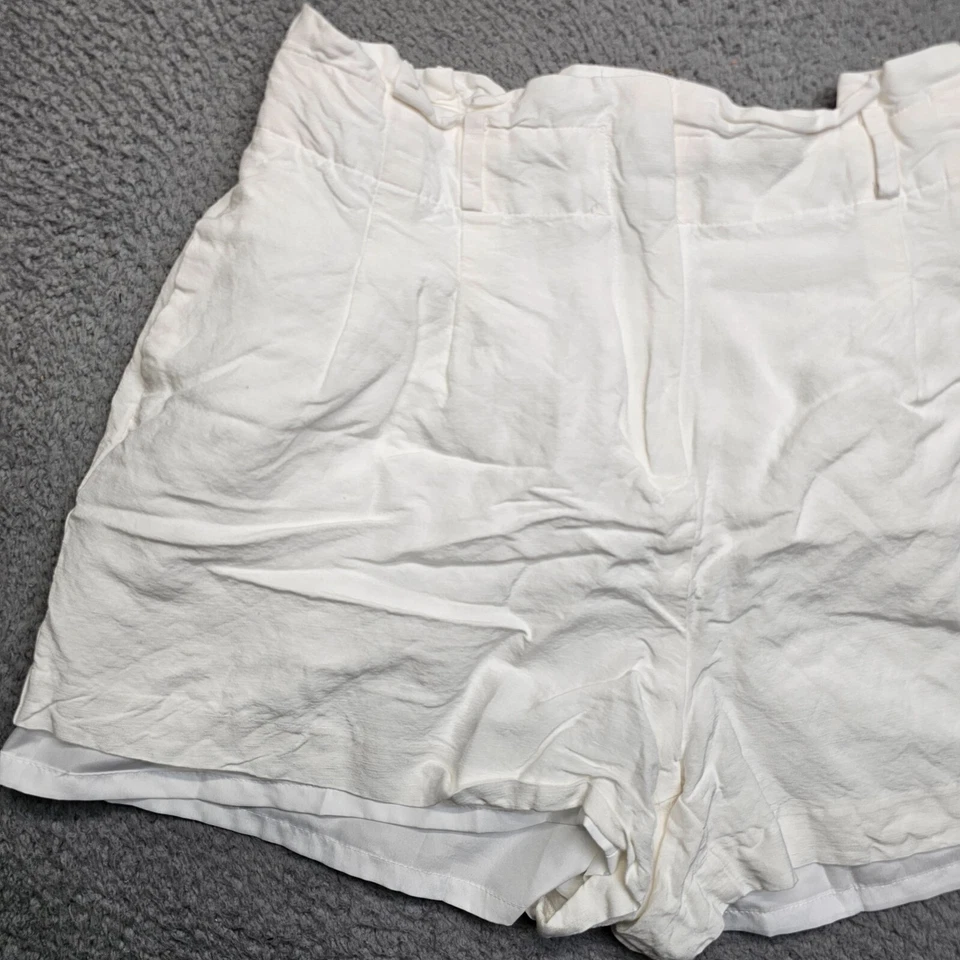 Ann Taylor Short Women's 10 White Belted Flat Front Casual Linen Blend - Image 3 of 4