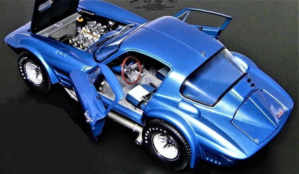 Exoto Corvette Chevrolet Chevy StingRay coche de carreras clásico Hot Rod 55 57 1:18 1963 Foto 3 de 4