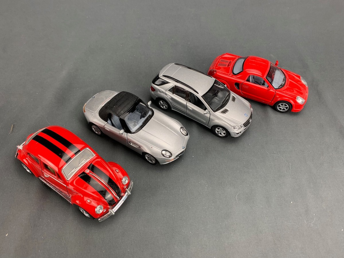 4X LOT 1/32 1/36 KINSMART Diecast BMW Z8, Toyota MR2, VW Bug, Benz