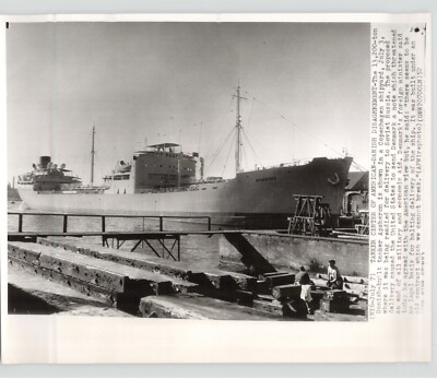 13K Ton DANISH TANKER ''Apsheron'' in COPENHAGEN SHIPS 1952 Press Photo