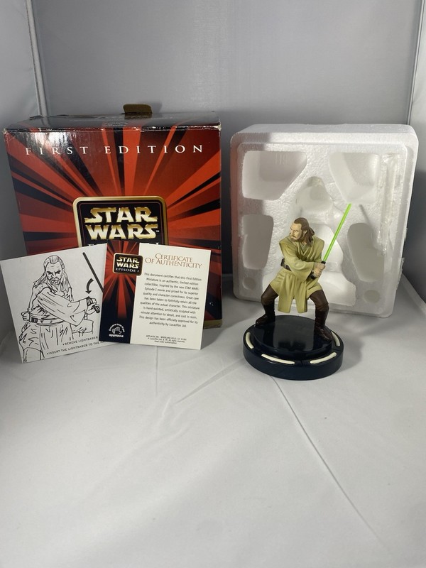 STAR WARS EPISODE 1 Qui-Gon Jinn APPLAUSE RESIN MINIATURE
