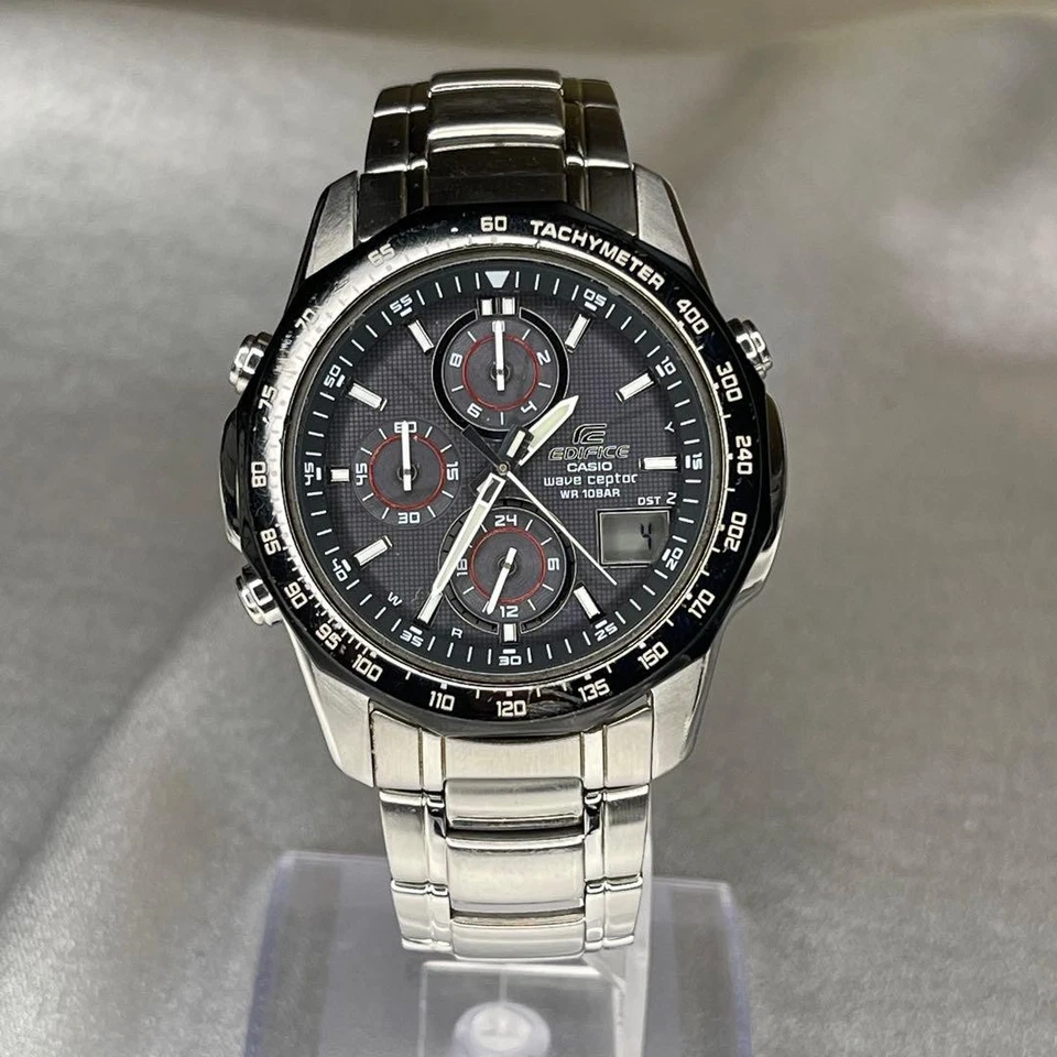 Casio Edifice EQW 700 Resistente Reloj Solar Estuche Inoxidable Banda Plateada Bisel Foto 2 de 4