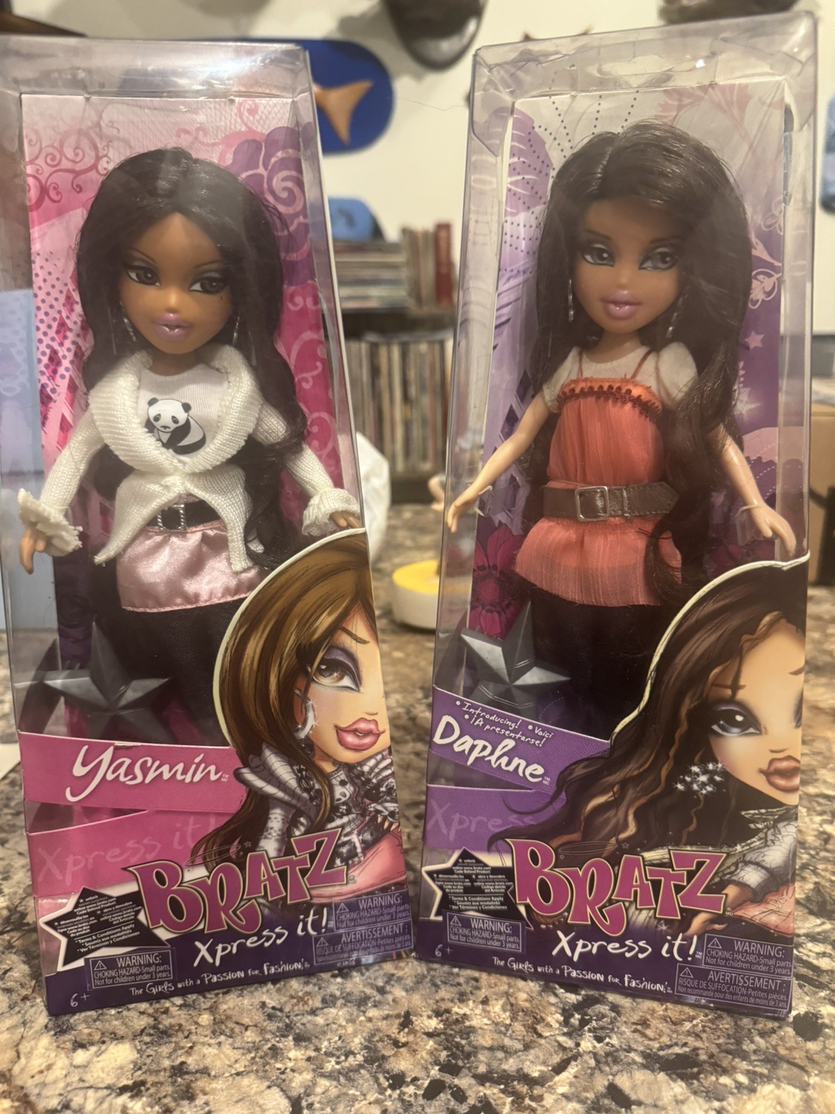 - Daphne & Yasmin 2011 - Collectible! - Vhtf. Nib