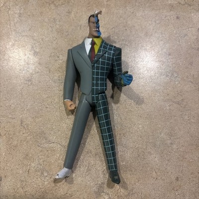 TWO-FACE 2003 Batman Animated Series 4.75  Action Figure DC Comics Super Villain