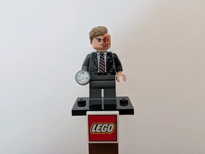 LEGO Super Heroes Minifigur - sh1023 - Two-Face - Set 76303