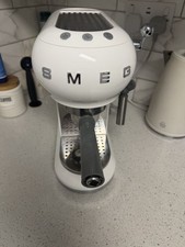 Smeg Coffee Machine Bean to Cup