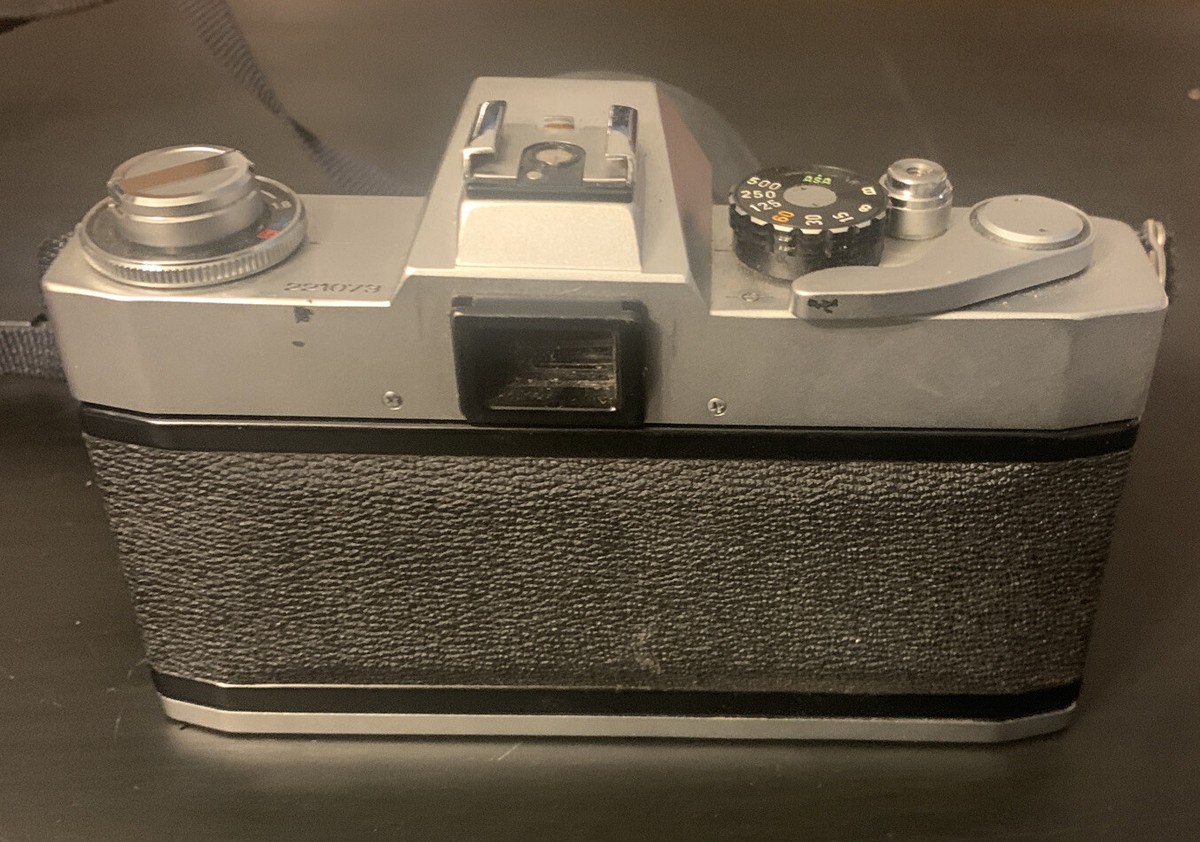 Canon EX Auto QL SLR Film Camera With 35mm 1:1.8 Lens Photography