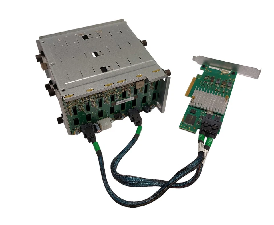 Fujitsu SAS Backplane A3C40173252 8 x 2,5 zoll inkl. Raid CP400i + Kabel D3307 - Bild 2 von 4