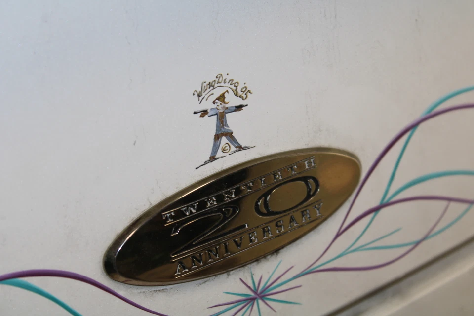 93-00 HONDA GOLDWING 1500 GL1500SE REAR TRUNK COMPARTMENT BB700 - Image 3 of 4