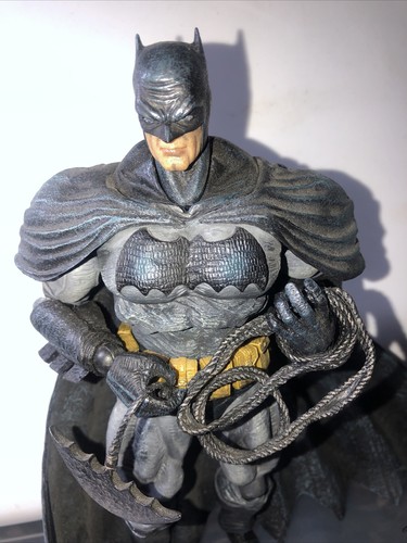 Square Enix Batman Arkham City Dark Knight Returns Play Arts Kai 9” Loose Figure - Picture 4 of 9