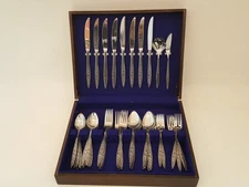 Vintage MCM Ekco Eterna Santiago Japan flatware set of 44 in original case