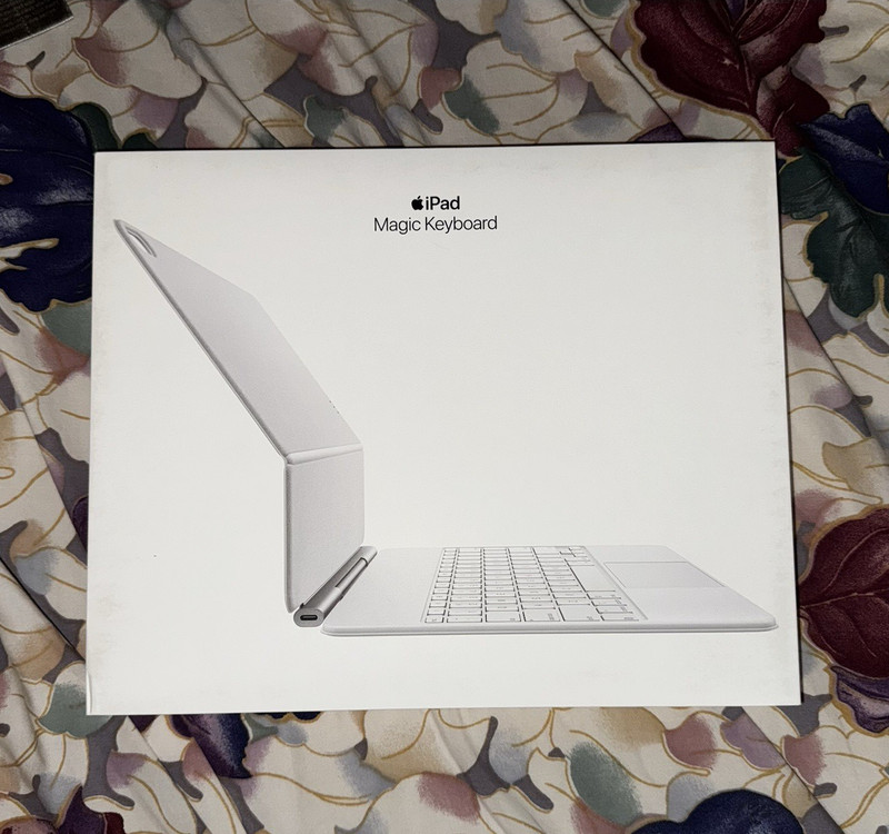 Apple Magic Keyboard - Brand New, IPad Air 13 (M3), Unopened (US English)