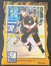 1997-98 Donruss Elite Status Gold Die Cut /100 Alexandre Daigle