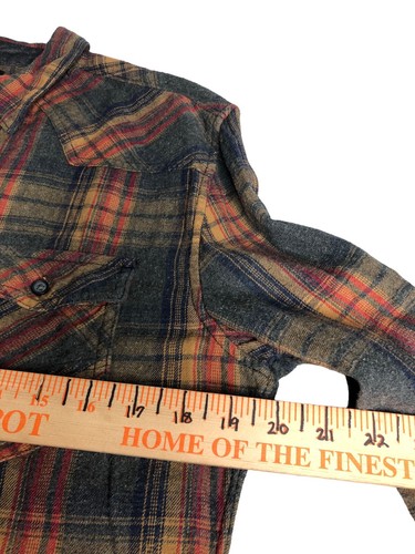 Rock & Republic Men’s Size Medium Multicolor Plaid Flannel Long Shirt - Picture 4 of 7