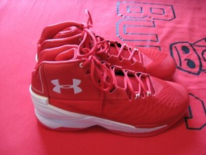 under armour longshot