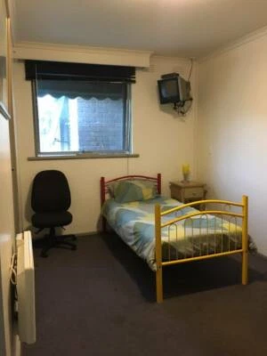 Rooming House In Melbourne Region Vic Flatshare Houseshare Gumtree Australia Free Local Classifieds