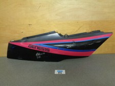 YAMAHA FZR600 GENESIS RH SEAT PANEL YP76