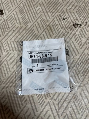 Original Mazda Spritzschutz Mutter UH71-68-615 #6