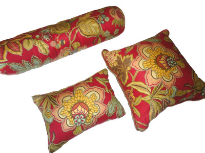 ROSE TREE ETIENNE RED GOLD JACOBEAN FLORAL (3PC) THROW PILLOWS SET