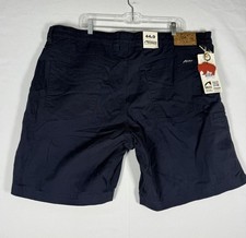 NWT Mountain Khakis Shorts Men  s 44 x 9" Navy Camber 105 Short Classic Fit