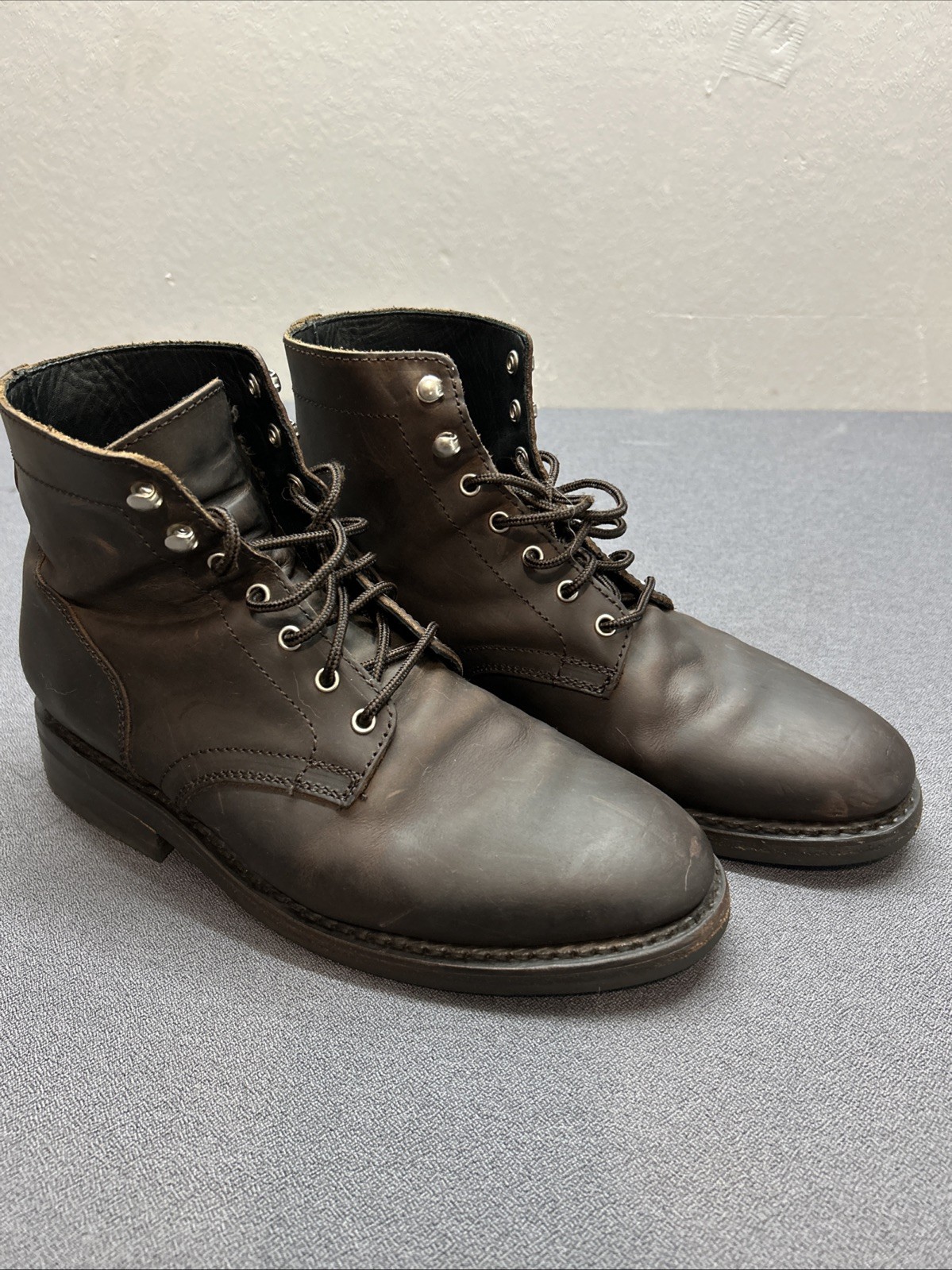 Men's Thursday President Boot in Tobacco Rugged Leather Size 8.5 US