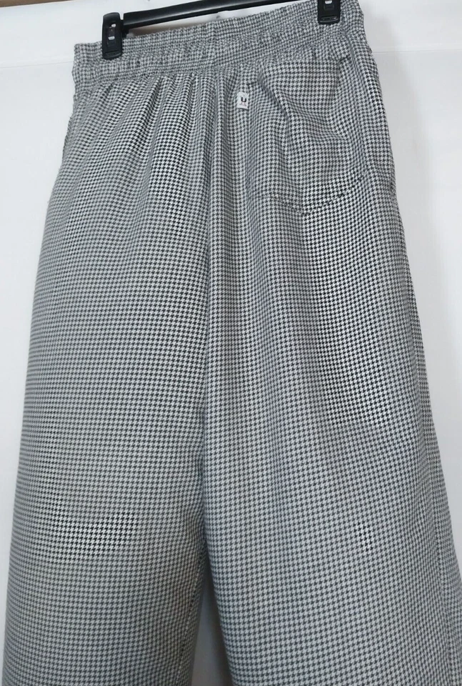 Uncommon Threads Women’s Black & White Houndstooth Cargo Chef Pants Size MED - Image 2 of 4