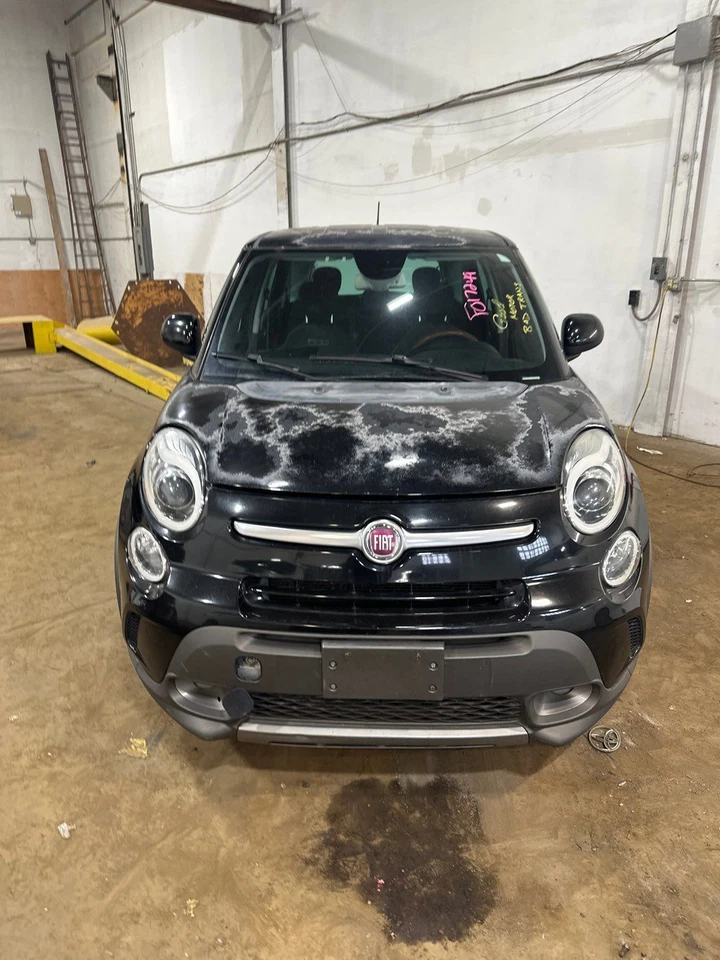 Conjunto de limpador de ar usado serve: 2014 Fiat 500 1.4L VIN H 8º dígito turbo 4 Dr Gr - Imagem 3 de 4