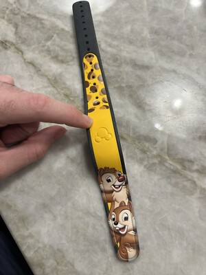 Disney Parks Chip N Dale Magicband linked SOLD OUT yellow
