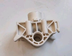 Befestigung f. Stoßdämpfer Federbein 1325598 Waschmaschine Privileg 426144 AEG