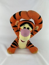 Vintage Talkin' Tigger Bounce Game Plays Hide and Seek 11" Milton Bradley B19