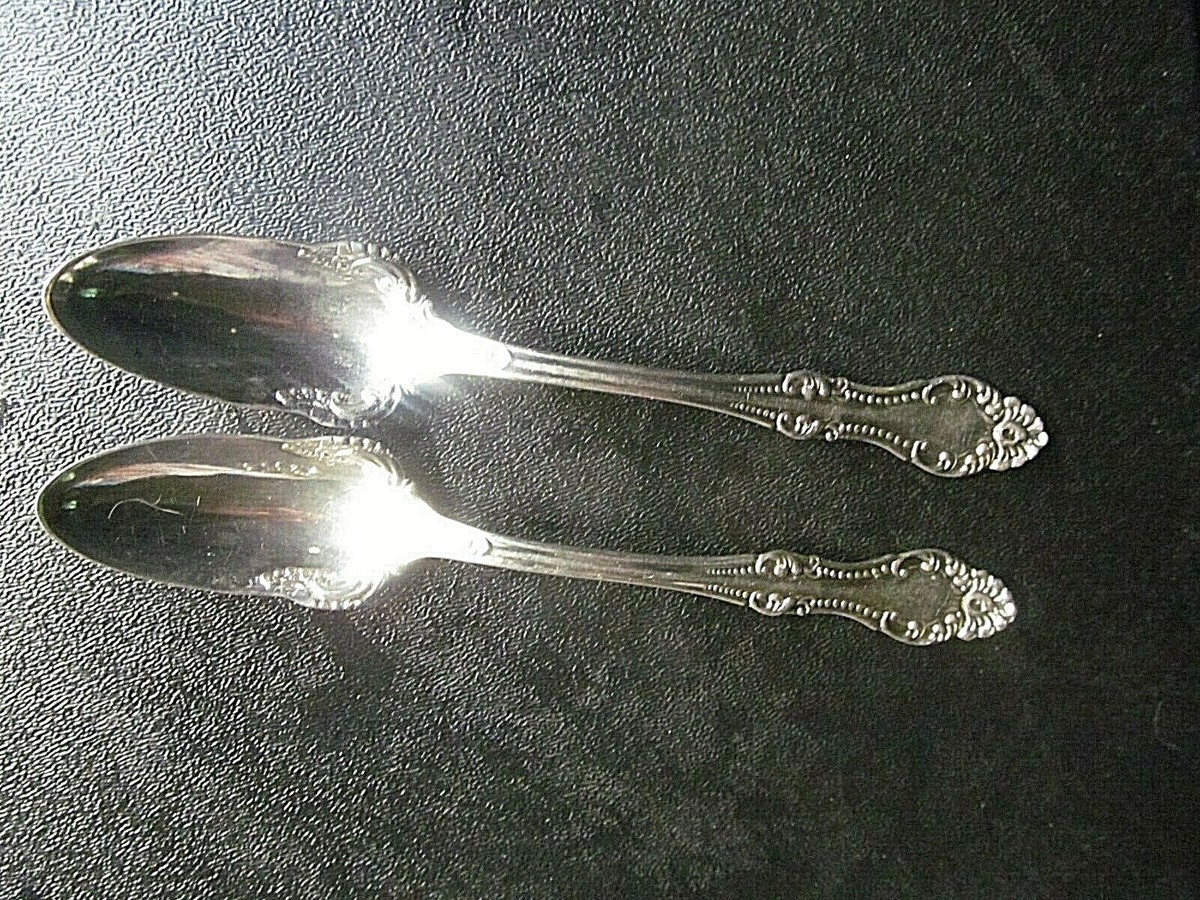 Pat. Sept 13,98 WM A Rogers Silverplate FRUIT SPOONS | eBay