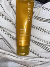 MARY KAY SUNCARE Sunscreen Broad Spectrum SPF 50 **READ