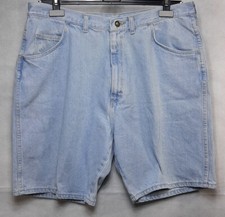 WRANGLER Shorts Mens Size 38 light Blue Denim USA Vintage 100 cotton 5 pocket