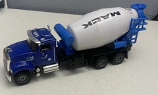 Mack Granite Toy Truck Diecast Metal Blue Cement Truck Wonderlanes 8"L Pull-back