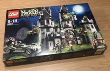 LEGO Monster Fighters Vampyre Castle 9468. Rare And Discontinued. New Sealed Box