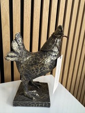 BN Laura Ashley Lovely Antique Gold Bronze Effect Standing Hen Ornament