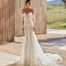 Elegant Mermaid Wedding Dress Lace Appliques Long Sleeves Sweetheart Bridal Gown