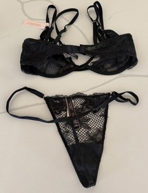 Victoria&rsquo;s Secret VS Demi Bra & Panty Set Black Fishnet 34DD/Large NWT