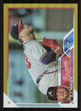 2023 Topps Gold Rainbow Foil #159 A.J. Minter