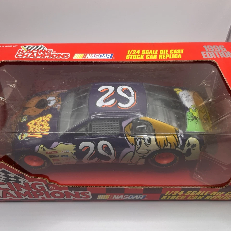 Racing Champions #29 SCOOBY DOO Robert Pressley Die Cast 1:24 Scale 1997 - Image 2 of 4