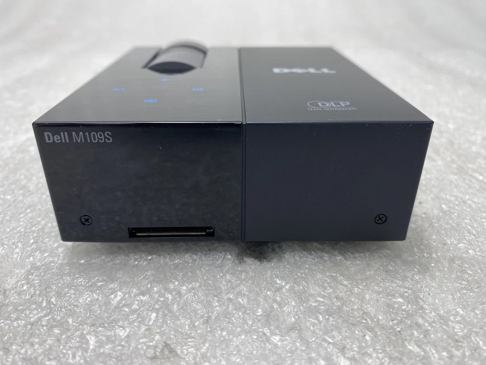 Dell M109S DLP Portable Projector (NO CABLES) - Image 4 of 4