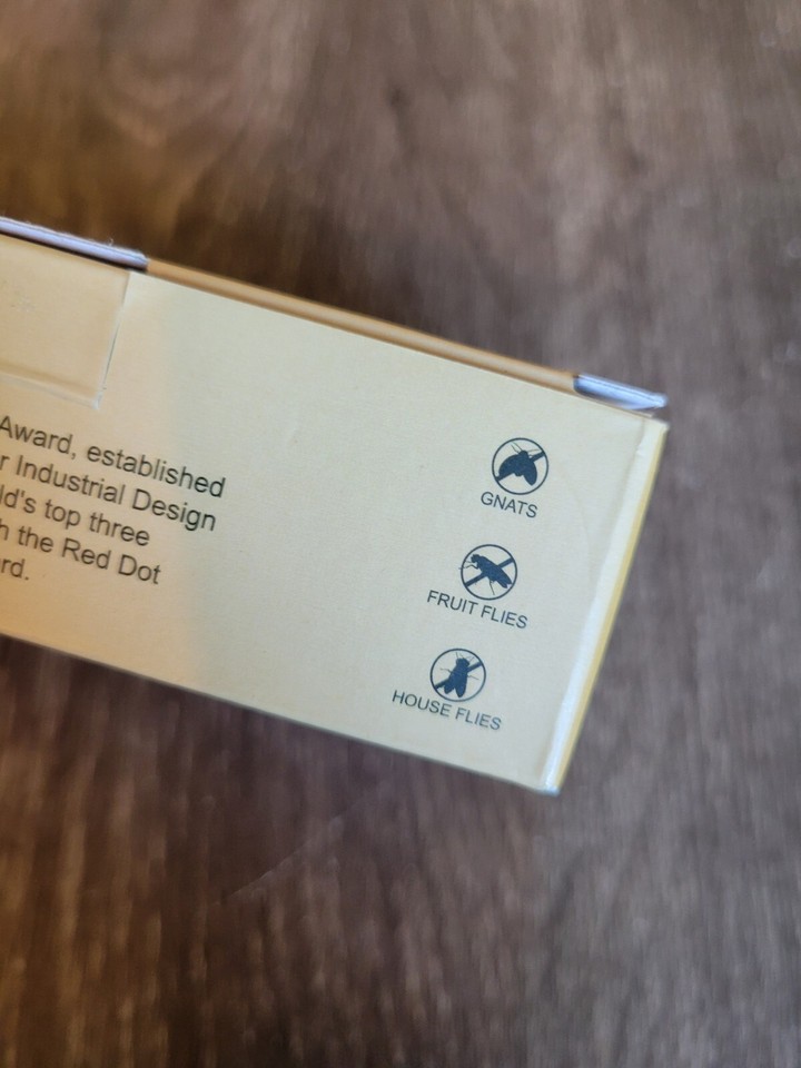 Mosalogic Plug In UVA Flying Insect Trap Starter Fly Mosquito Fruit