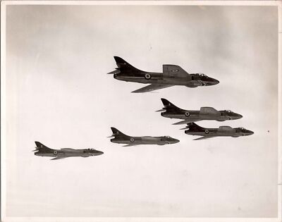 HAWKER HUNTER F4 FORMATION LARGE VINTAGE ORIGINAL PRESS PHOTO RAF 20