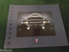 MINT ORIGINAL 2002 PONTIAC BONNEVILLE SALES BROCHURE 12" X 10" W/ COLOR (BOX378)