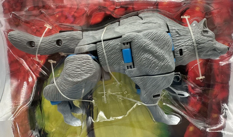 Beast Wars Deluxe Maximal Wolfang Transformer Figure Brand New Free Shipping - Image 2 of 4