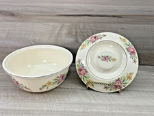 Vintage Homer Laughlin Kitchen Kraft Oven Serve Floral 8" Casserole w/Lid