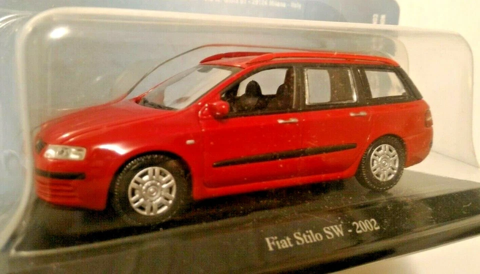 HACHETTE FASCICOLI 1:43 AUTO DIE CAST METAL - FIAT STILO SW 2002 - Immagine 2 di 2