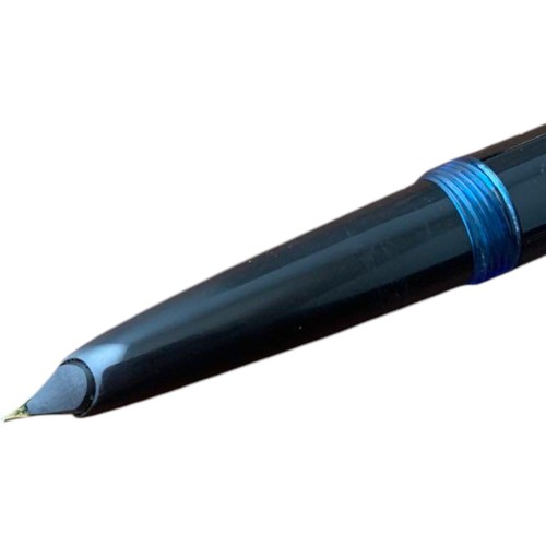 Montblanc No.31 Fountain Pen Black & Gold - 第 6/7 張圖片
