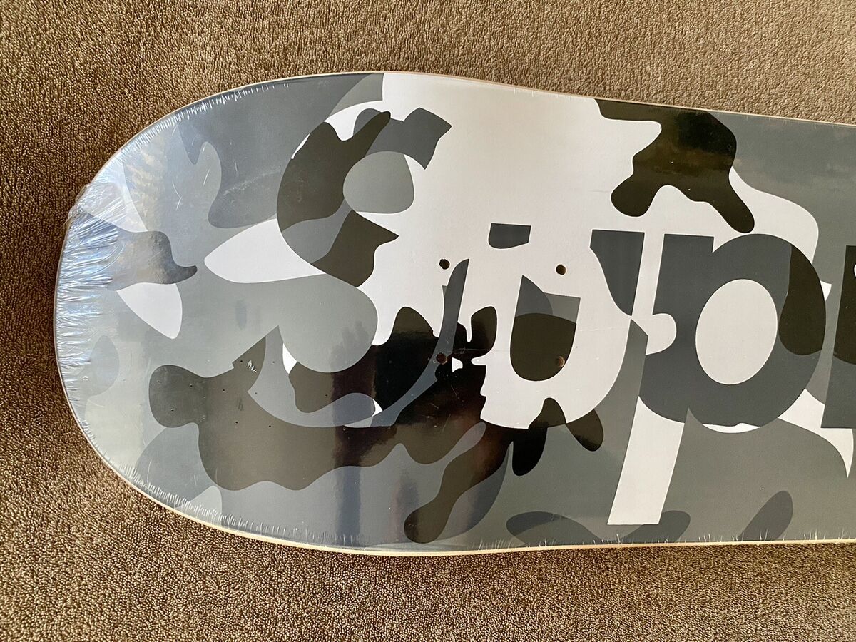 Supreme Camo Logo Skateboard Deck Snow Grey FW20 Supreme New Supreme Camo Logo Skateboard Deck Snow Grey FW20 Supreme New